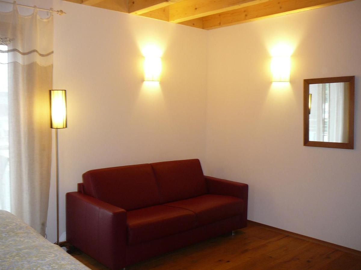 Rooster Bnb American Style Boutique Haus - Made With Love! 러스트 객실 사진