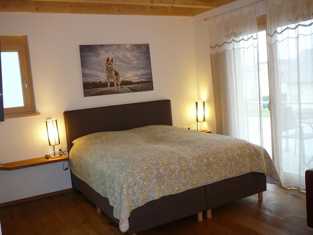 Rooster Bnb American Style Boutique Haus - Made With Love! 러스트 객실 사진